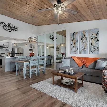 Lakeview Getaway